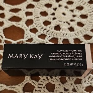 Mary Kay Supreme Hydrating Lipstick - Rose Color